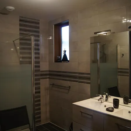 La Maison De Rochebois, Et Table D'hotes, Savoie, France Homestay