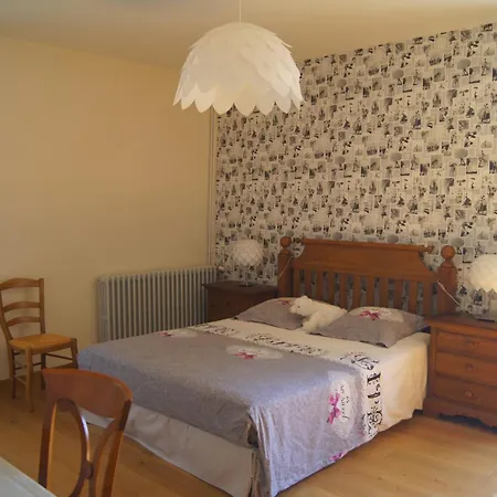Homestay La Maison De Rochebois, Et Table D'hotes, Savoie, France *