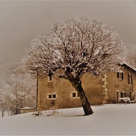 La Maison De Rochebois, Et Table D'hotes, Savoie, France Homestay *